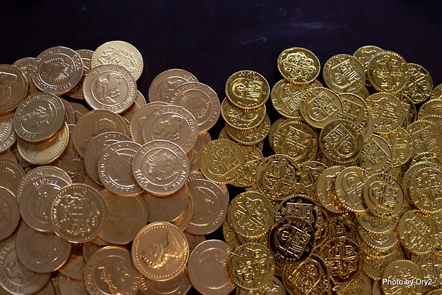 zlaté mince, měna